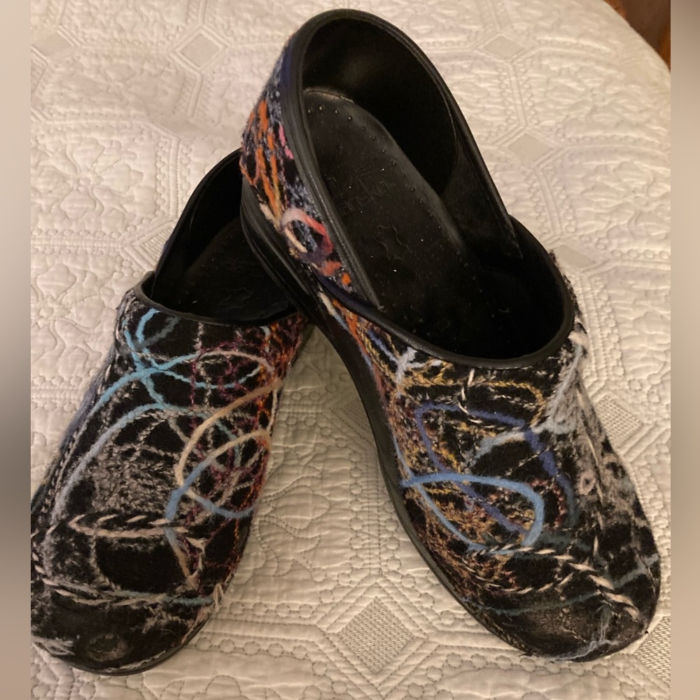 Dansko Scribble Confetti Wool Yarn Clog Slip On Comfort Multi EU 38 US 7.5